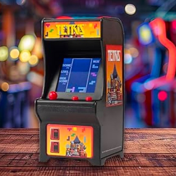 NEW World’s Tiniest Arcade Tetris Game 8+ Super Impulse - Picture 6 of 16
